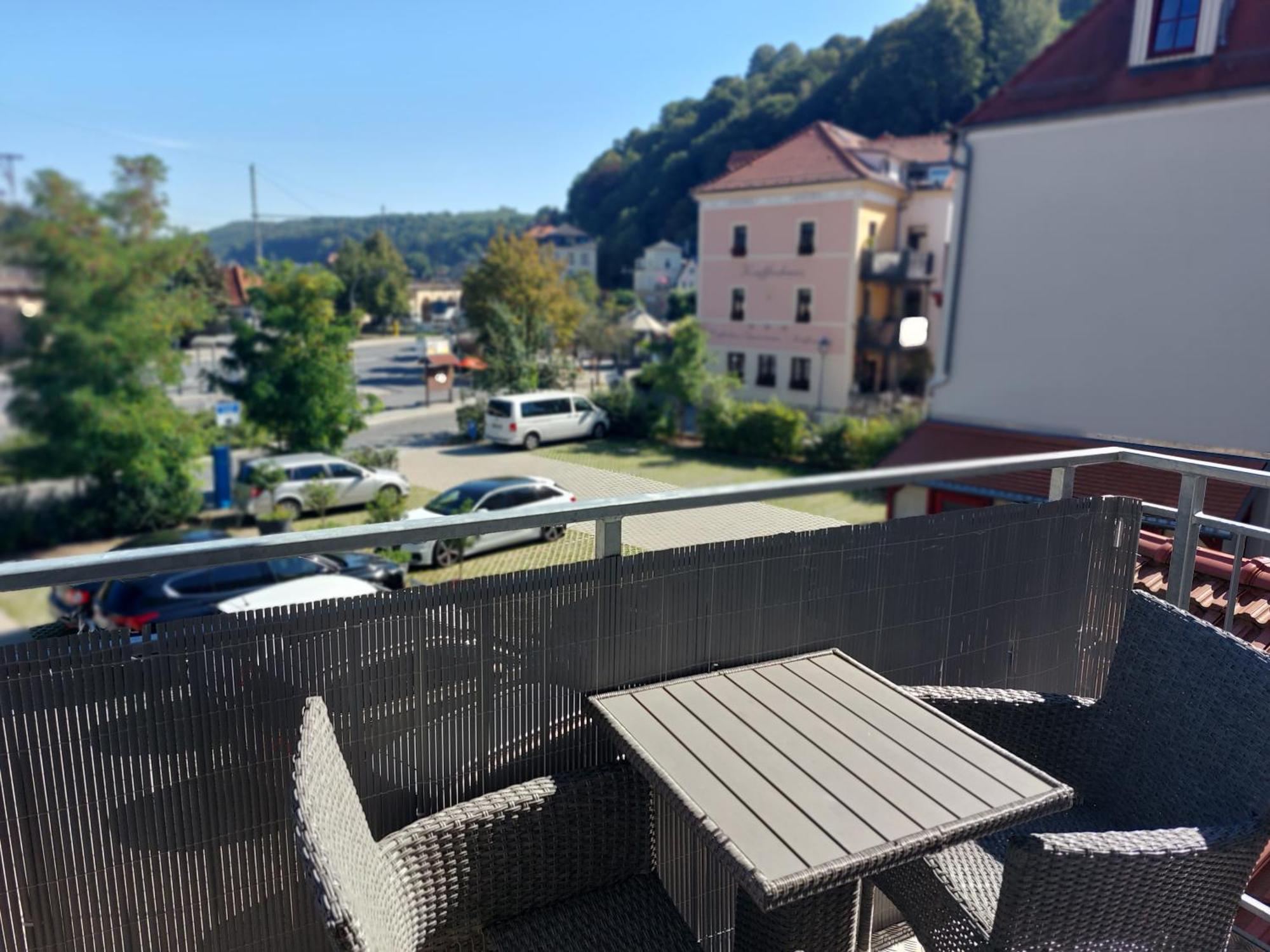 Luxurioese Ferienwohnungen Konigstein an der Elbe Luaran gambar